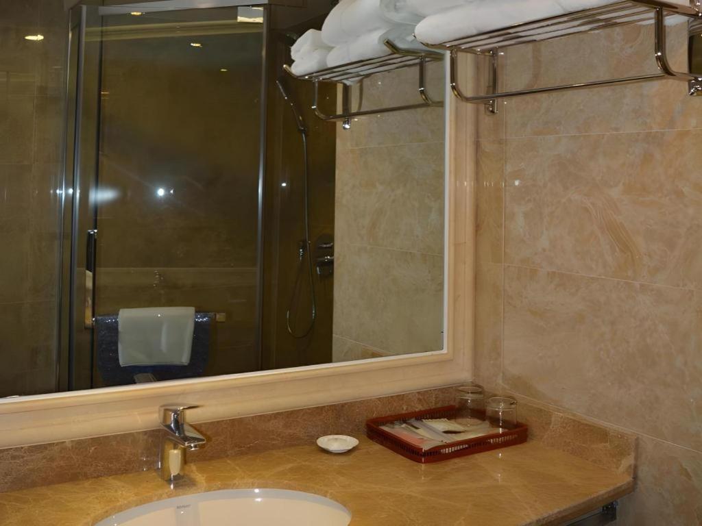 Yangshuo New West Street Hotel Vip Esterno foto